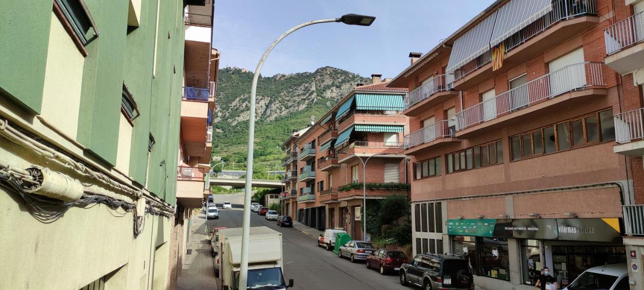 Apartamento Canyet Berga Ngoại thất bức ảnh